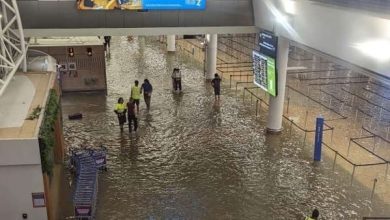 Photo of ऑकलैंड में भारी बारिश के बाद बाढ़, एयरपोर्ट पर रातभर फंसे रहे यात्री