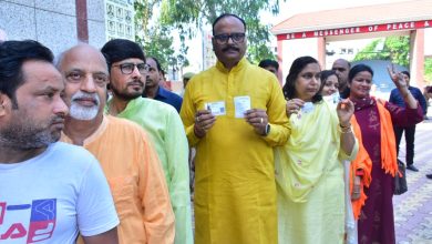 Photo of यूपी निकाय चुनाव में डिप्टी सीएम ब्रजेश पाठक ने किया मतदान, साथ में लोगो से की ये अपील